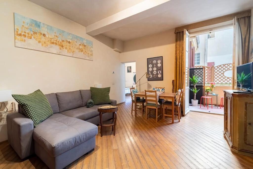 Appartamento Elegante E Centrale La Foglia D'Oro Μπολόνια Εξωτερικό φωτογραφία
